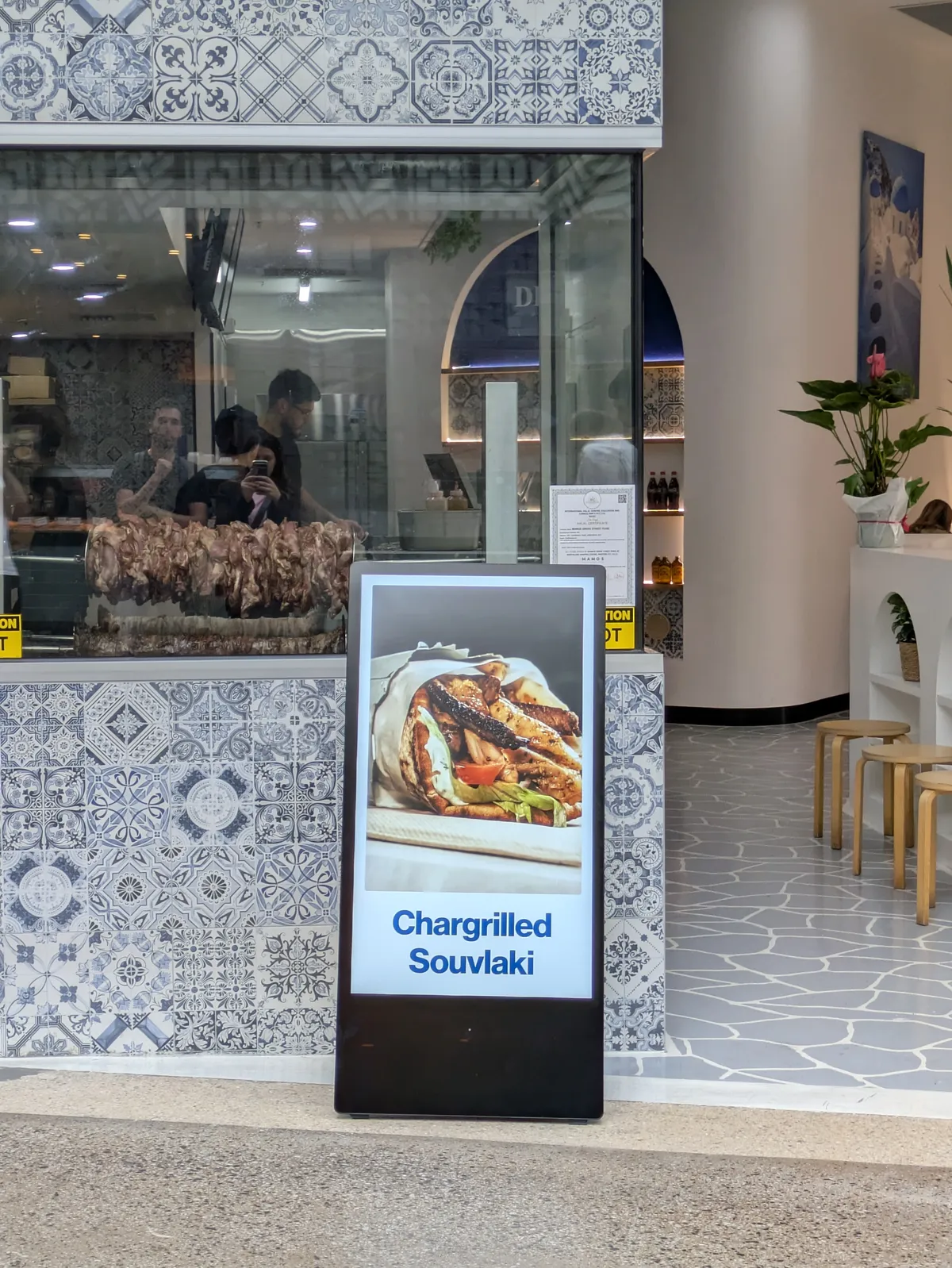 Portable Outdoor Digital Signage Display - GoDisplay