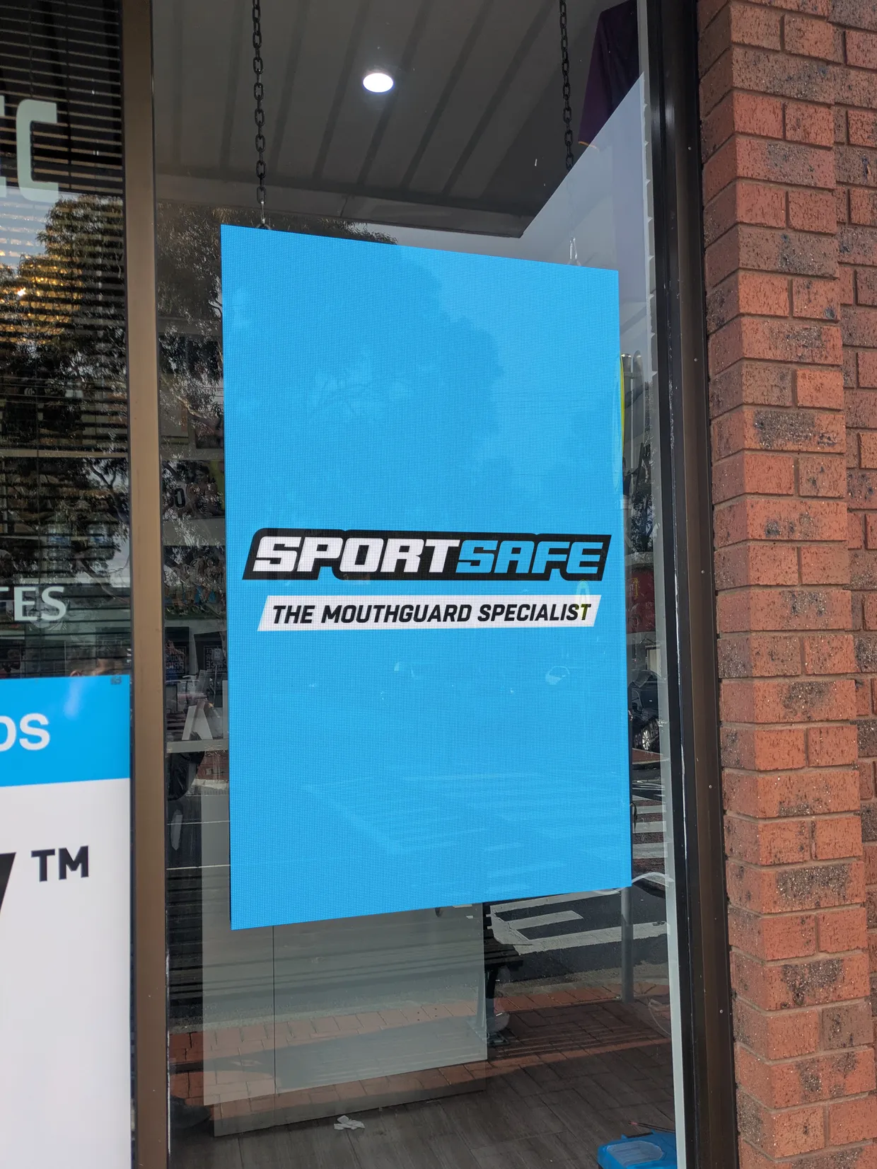 Adaptiv Digital | Digital Signage Displays